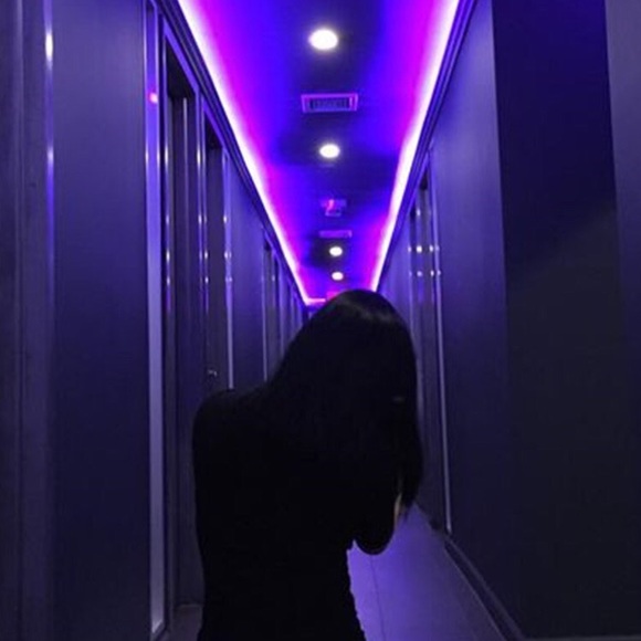 Meet your Posher, Alexis - Picture 1 of 1